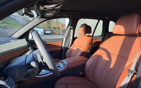 BMW X5, 2025 год, 16 000 000 рублей, 11 фотография