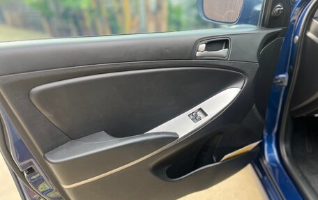 Hyundai Solaris II рестайлинг, 2016 год, 1 200 000 рублей, 21 фотография