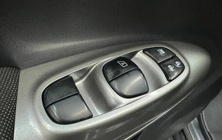 Nissan Juke II, 2012 год, 990 000 рублей, 16 фотография