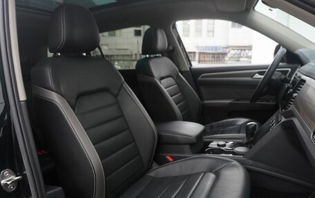 Volkswagen Teramont I, 2021 год, 4 180 000 рублей, 10 фотография