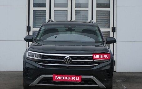 Volkswagen Teramont I, 2021 год, 4 180 000 рублей, 3 фотография