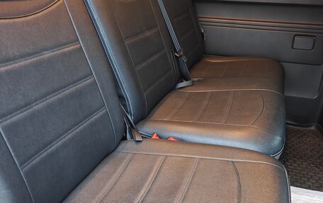 Volkswagen Caravelle T6 рестайлинг, 2019 год, 3 550 000 рублей, 5 фотография