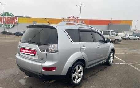 Mitsubishi Outlander III рестайлинг 3, 2008 год, 1 100 000 рублей, 5 фотография