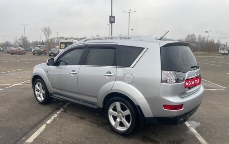 Mitsubishi Outlander III рестайлинг 3, 2008 год, 1 100 000 рублей, 3 фотография