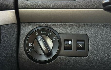 Volkswagen Touran III, 2009 год, 800 000 рублей, 13 фотография