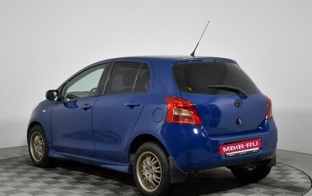 Toyota Yaris III рестайлинг, 2006 год, 370 000 рублей, 7 фотография