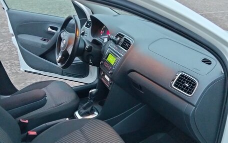 Volkswagen Polo VI (EU Market), 2013 год, 700 000 рублей, 12 фотография