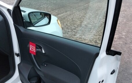 Volkswagen Polo VI (EU Market), 2013 год, 700 000 рублей, 13 фотография