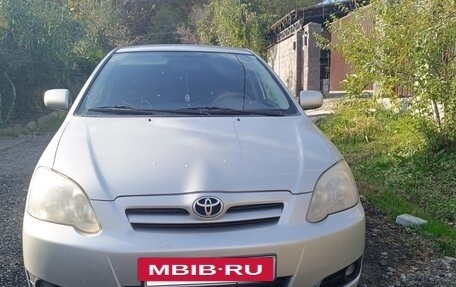 Toyota Corolla, 2005 год, 580 000 рублей, 2 фотография
