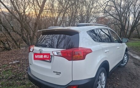 Toyota RAV4, 2013 год, 2 500 000 рублей, 5 фотография