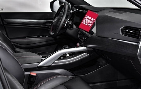 Geely Tugella FY11, 2024 год, 3 360 000 рублей, 11 фотография