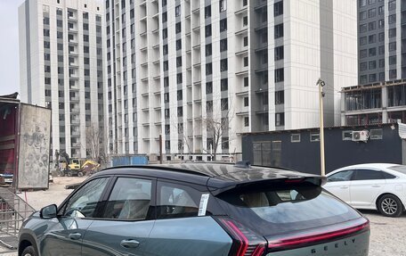 Geely Atlas, 2025 год, 2 850 000 рублей, 2 фотография