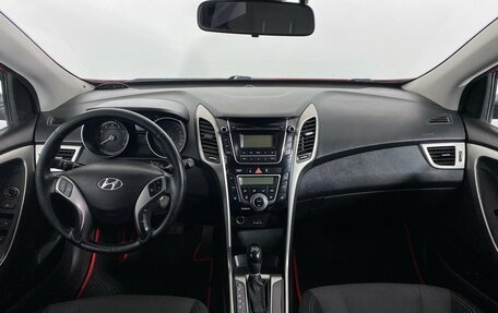 Hyundai i30 II рестайлинг, 2013 год, 977 000 рублей, 9 фотография