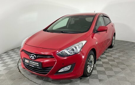 Hyundai i30 II рестайлинг, 2013 год, 977 000 рублей, 1 фотография