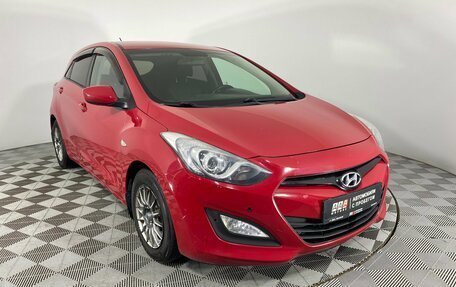 Hyundai i30 II рестайлинг, 2013 год, 977 000 рублей, 3 фотография