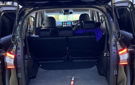 Toyota Sienta II, 2017 год, 1 260 000 рублей, 5 фотография