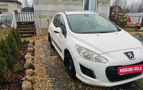 Peugeot 308 II, 2011 год, 400 000 рублей, 4 фотография