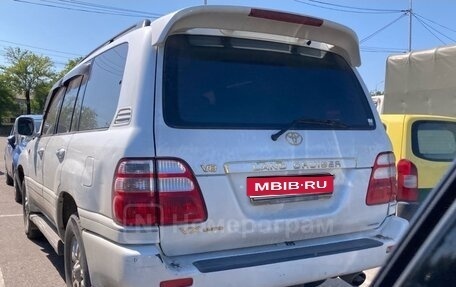 Toyota Land Cruiser 100 рестайлинг 2, 2002 год, 2 200 000 рублей, 1 фотография