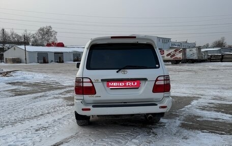 Toyota Land Cruiser 100 рестайлинг 2, 2002 год, 2 200 000 рублей, 16 фотография