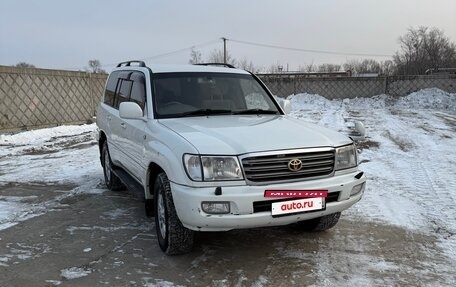 Toyota Land Cruiser 100 рестайлинг 2, 2002 год, 2 200 000 рублей, 18 фотография