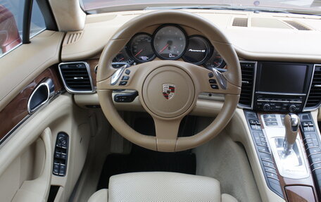 Porsche Panamera II рестайлинг, 2012 год, 2 995 000 рублей, 7 фотография