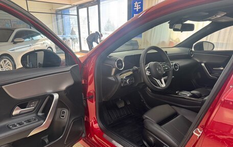 Mercedes-Benz A-Класс, 2021 год, 2 260 000 рублей, 8 фотография