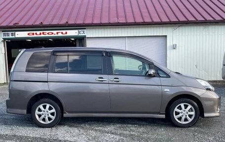 Toyota ISis I, 2015 год, 1 142 027 рублей, 9 фотография