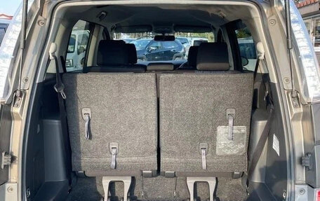 Toyota ISis I, 2015 год, 1 142 027 рублей, 21 фотография