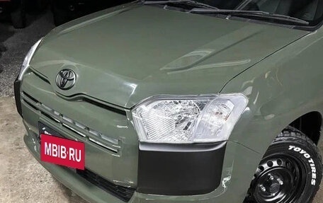 Toyota Probox I, 2017 год, 964 027 рублей, 2 фотография