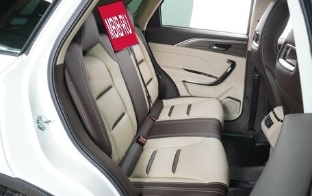 FAW Bestune T77, 2024 год, 2 099 000 рублей, 7 фотография