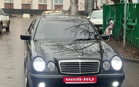 Mercedes-Benz E-Класс, 1999 год, 620 000 рублей, 8 фотография