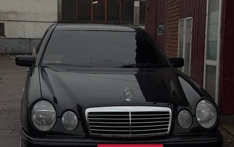 Mercedes-Benz E-Класс, 1999 год, 620 000 рублей, 2 фотография