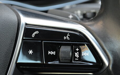 Audi A6, 2019 год, 3 380 000 рублей, 16 фотография