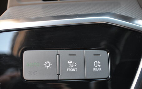 Audi A6, 2019 год, 3 380 000 рублей, 21 фотография