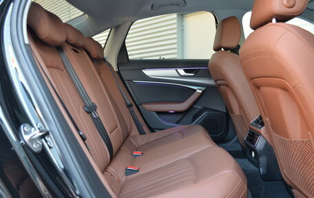 Audi A6, 2019 год, 3 380 000 рублей, 30 фотография