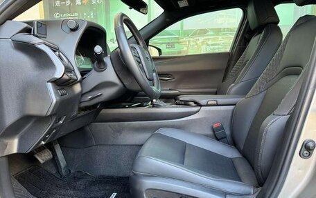 Lexus UX I, 2021 год, 2 400 635 рублей, 12 фотография