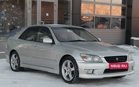 Toyota Altezza, 2002 год, 900 000 рублей, 3 фотография