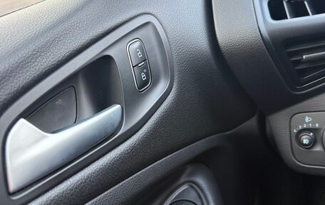 Ford Kuga III, 2017 год, 2 050 000 рублей, 16 фотография