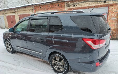 SsangYong Stavic, 2014 год, 1 600 000 рублей, 3 фотография