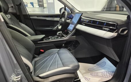 Geely Atlas, 2024 год, 2 800 005 рублей, 29 фотография