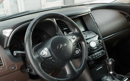 Infiniti FX II, 2010 год, 1 950 000 рублей, 11 фотография