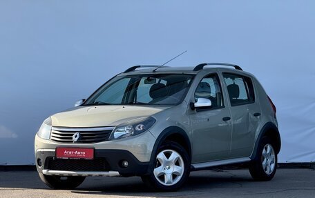 Renault Sandero I, 2014 год, 640 000 рублей, 2 фотография