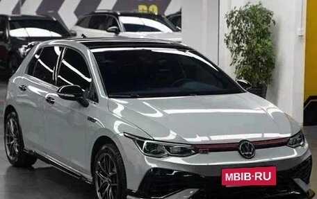 Volkswagen Golf VIII, 2022 год, 1 440 000 рублей, 3 фотография