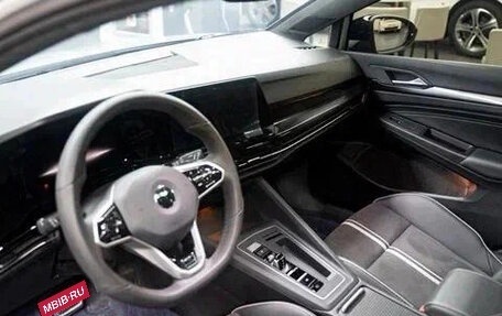 Volkswagen Golf VIII, 2022 год, 1 440 000 рублей, 6 фотография