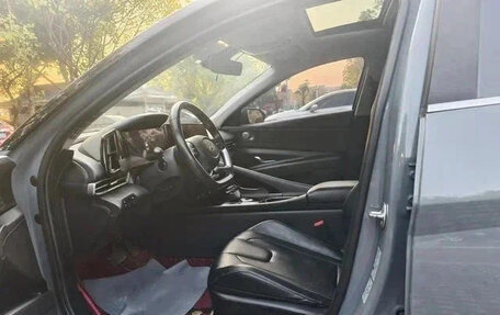 Hyundai Elantra, 2022 год, 1 160 000 рублей, 5 фотография