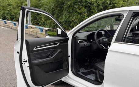 Geely Emgrand, 2025 год, 1 400 000 рублей, 9 фотография