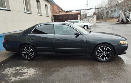 Toyota Chaser IV, 1994 год, 400 000 рублей, 2 фотография