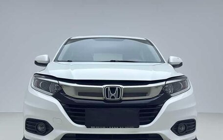 Honda Vezel, 2021 год, 1 610 000 рублей, 2 фотография