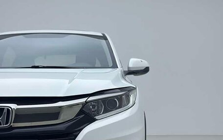 Honda Vezel, 2021 год, 1 610 000 рублей, 4 фотография