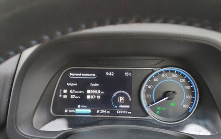 Nissan Leaf II, 2018 год, 1 850 000 рублей, 6 фотография